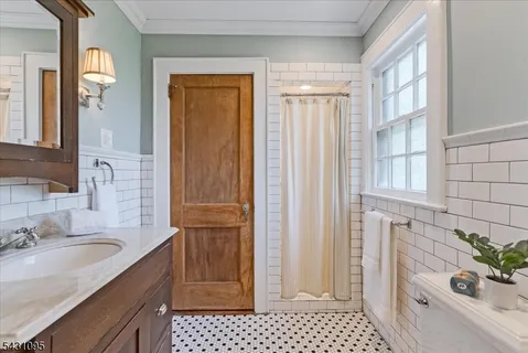 $849,000 | 15 Rynda Road, Maplewood, NJ 07040