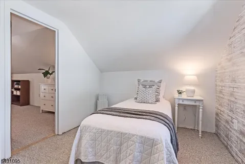 $849,000 | 15 Rynda Road, Maplewood, NJ 07040