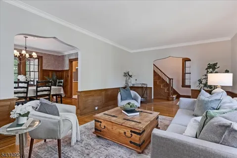 $849,000 | 15 Rynda Road, Maplewood, NJ 07040