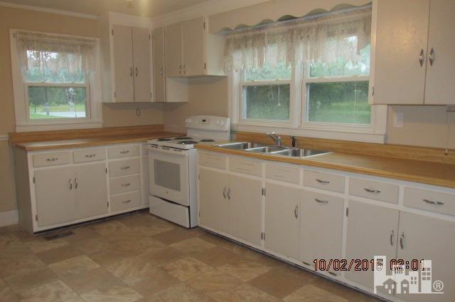 112 East Ridge Street Rose Hill, NC 28458 - Photo 12 of 23 Additional Photo