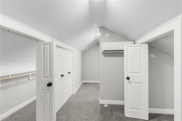 $489,000 | 1000 Woodcliff Drive, Richmond, MO 64085