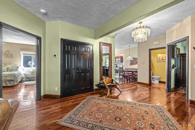 $1,175,000 | 911 Davis Avenue, McCall, ID 83638