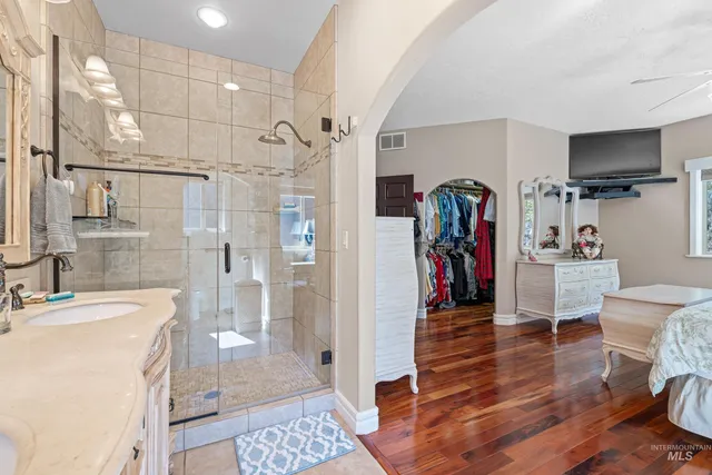 $1,175,000 | 911 Davis Avenue, McCall, ID 83638