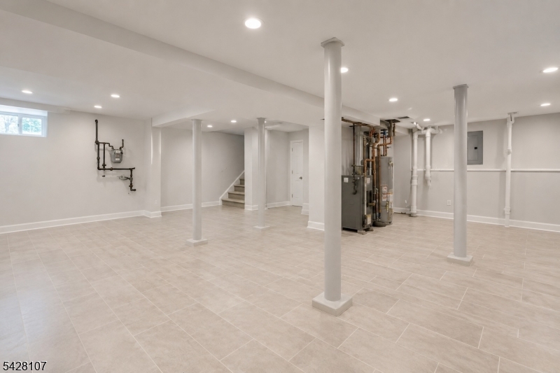30 Virginia Avenue Montclair, NJ 07042 - Photo 25 of 33