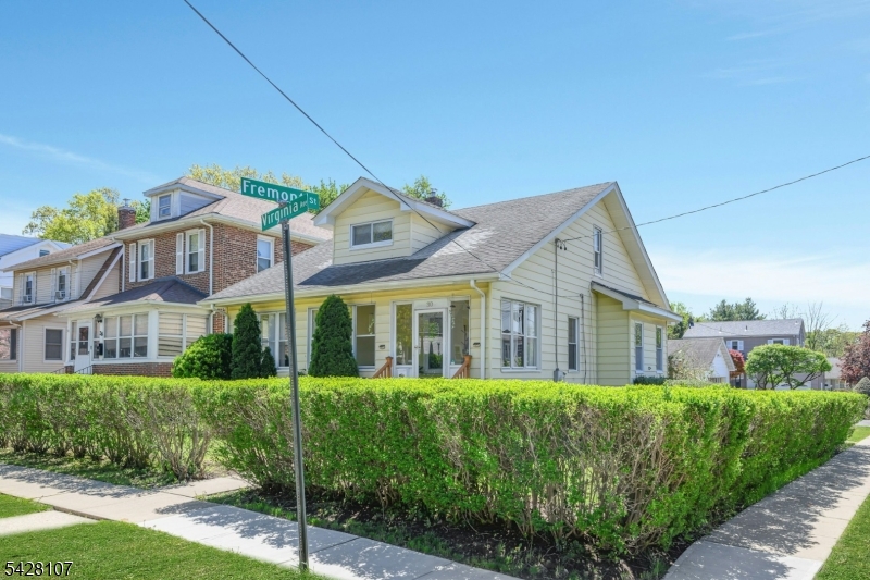 30 Virginia Avenue Montclair, NJ 07042 - Photo 29 of 33