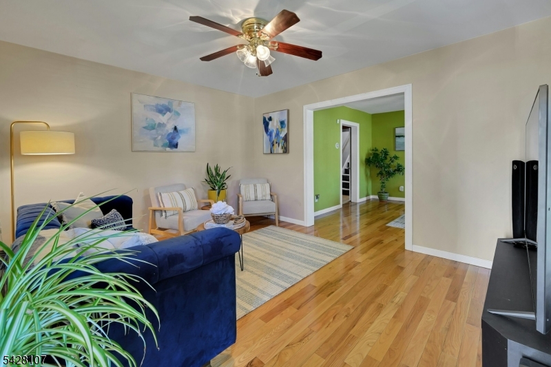 30 Virginia Avenue Montclair, NJ 07042 - Photo 6 of 33