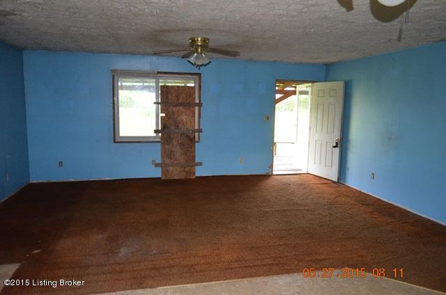 3199 Roberts Road Bardstown, KY 40004 - Photo 3 of 13 DSC_1191