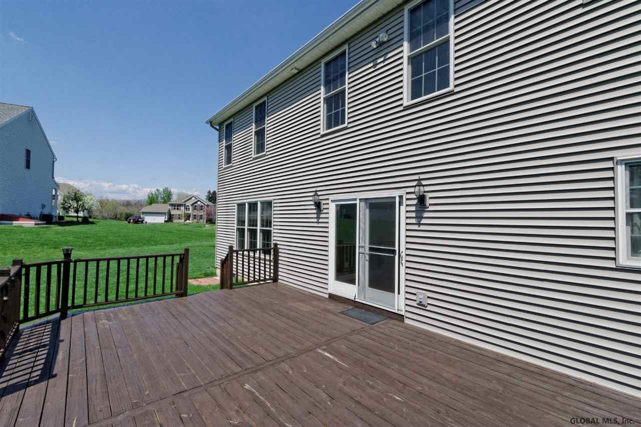 6 Robin Hill Road Halfmoon, NY 12118 - Photo 42 of 44 Photo 42