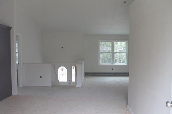 38 Cranberry Meadow Road Charlton, MA 01507 - Photo 7 of 10 Gallery Image 7