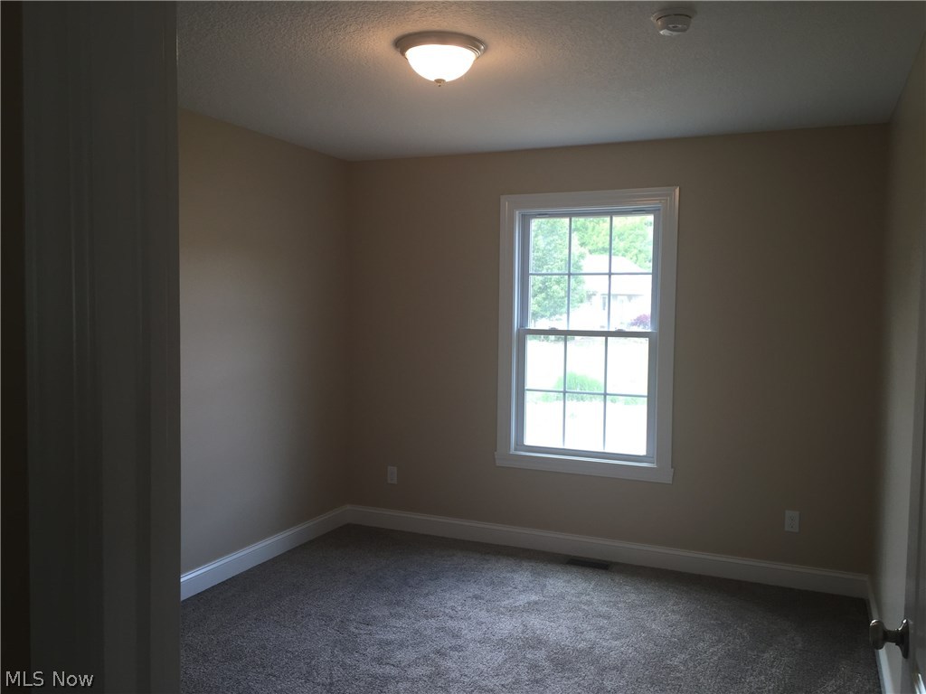 603-12 South Raccoon Road Youngstown, OH 44515 - Photo 12 of 17 Gallery Image 12