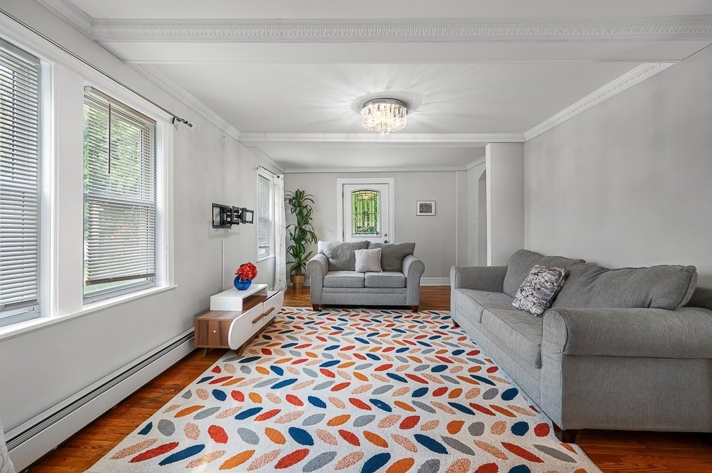 41 Dellwood Road Worcester, MA 01602 - Photo 4 of 33 Gallery Image 4