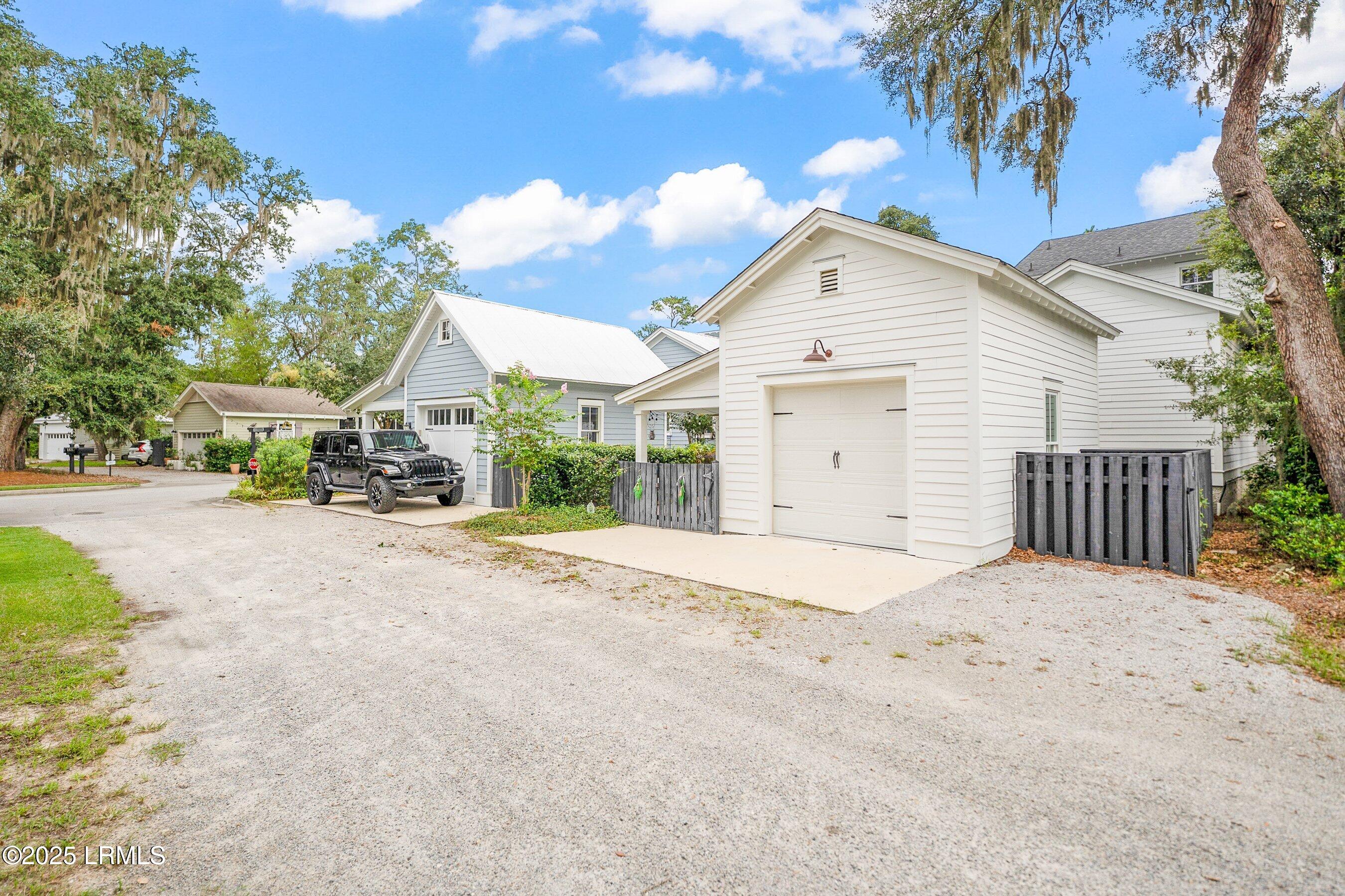 710 Water Street Beaufort, SC 29902 - Photo 19 of 77 DSC05858.jpg-SMALL