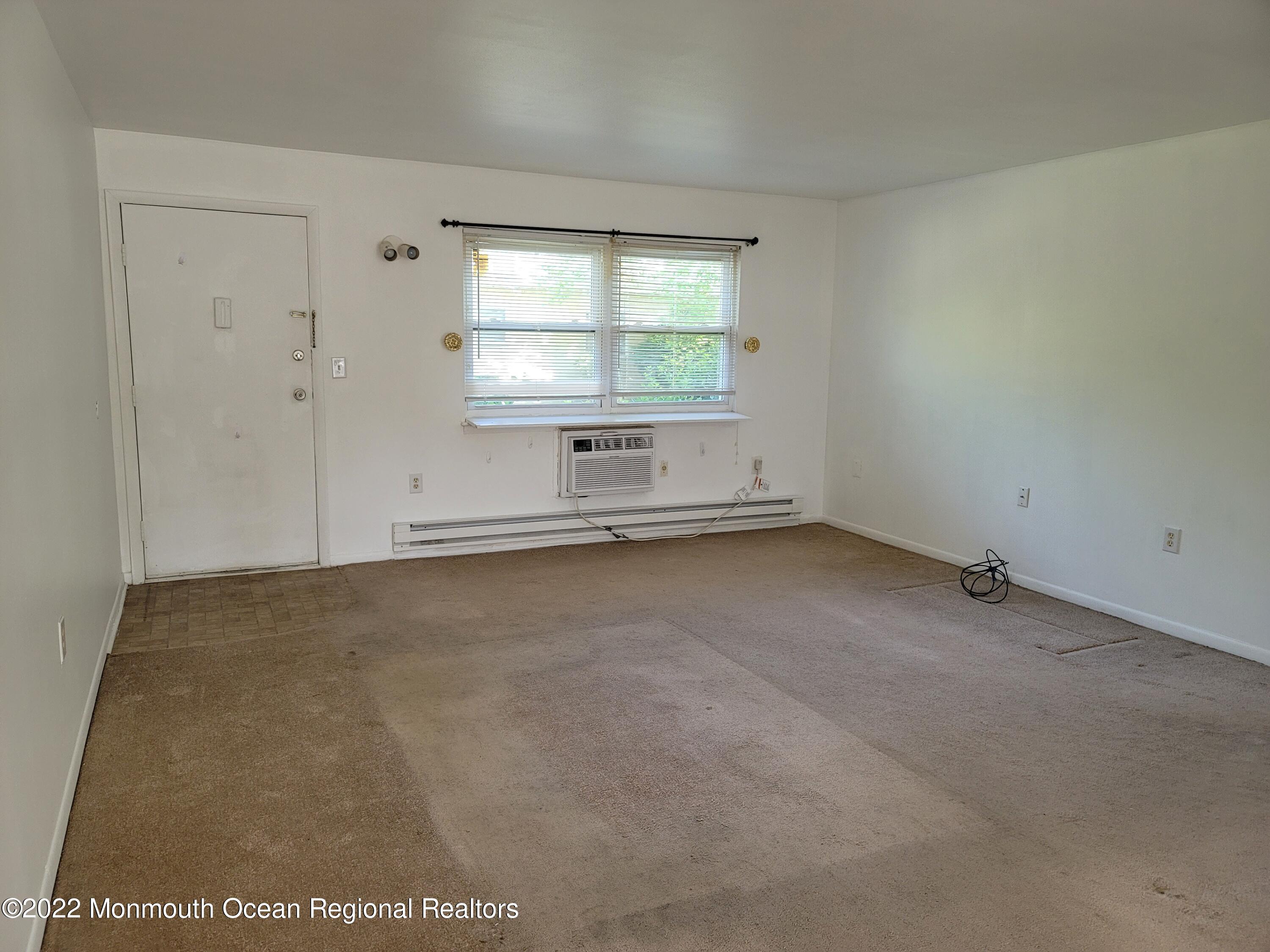 55 White Street, Unit C Eatontown, NJ 07724 - Photo 10 of 21 20220522_173226