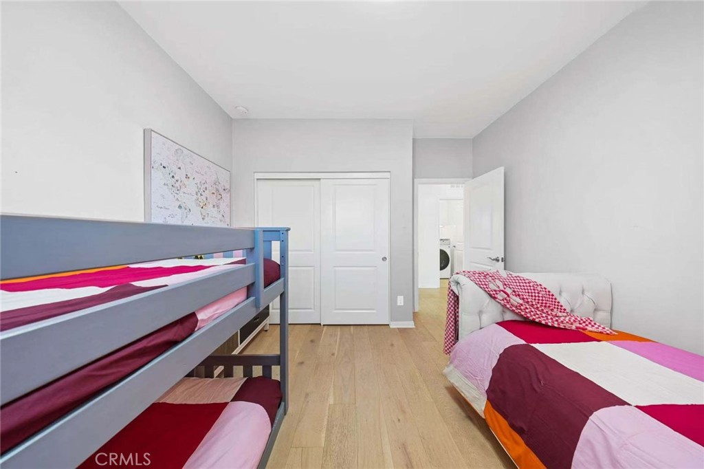 55 Rembrandt Irvine, CA 92620 - Photo 25 of 29 a living room with a lamp