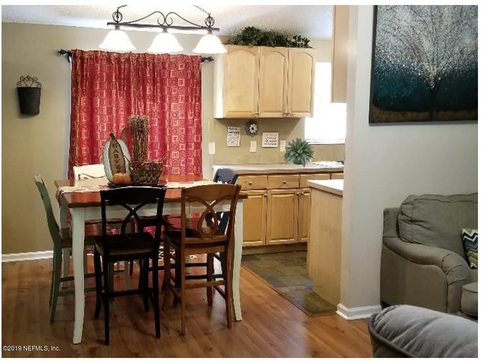 1958 Rothbury Drive Jacksonville, FL 32221 - Photo 12 of 24 Kitchen Table Area..