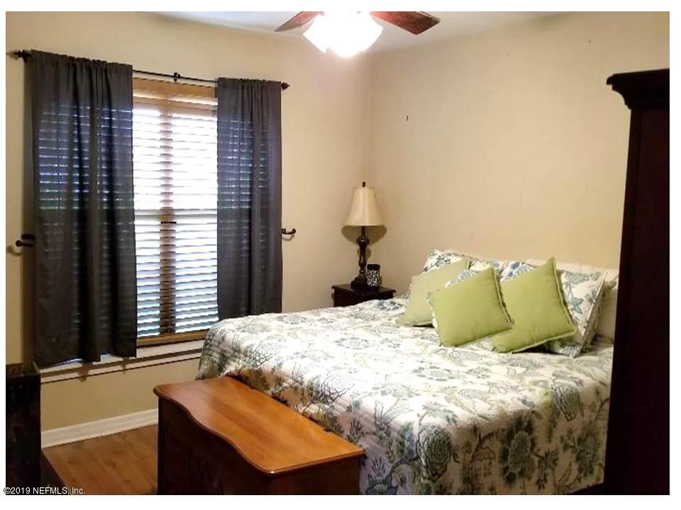 1958 Rothbury Drive Jacksonville, FL 32221 - Photo 15 of 24 Master bedroom..