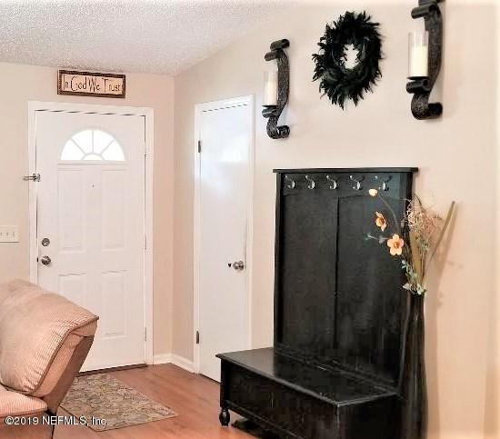 1958 Rothbury Drive Jacksonville, FL 32221 - Photo 4 of 24 foyer