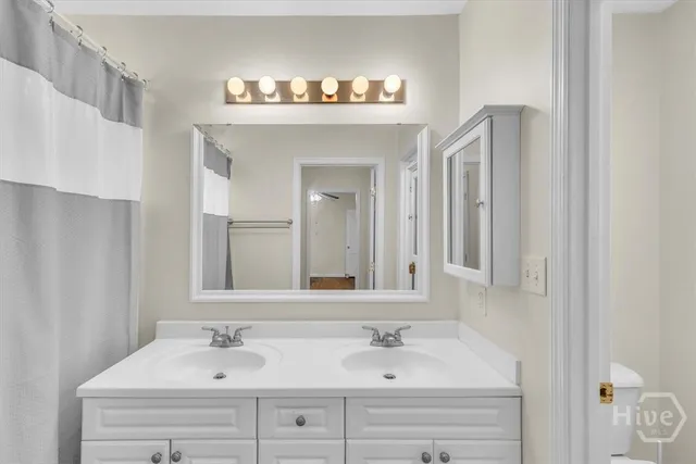 $2,800 | 135 Columbus Drive, Savannah, GA 31405