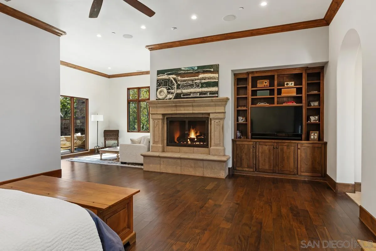 14778 El Rodeo Court Rancho Santa Fe, CA 92067 - Photo 11 of 31