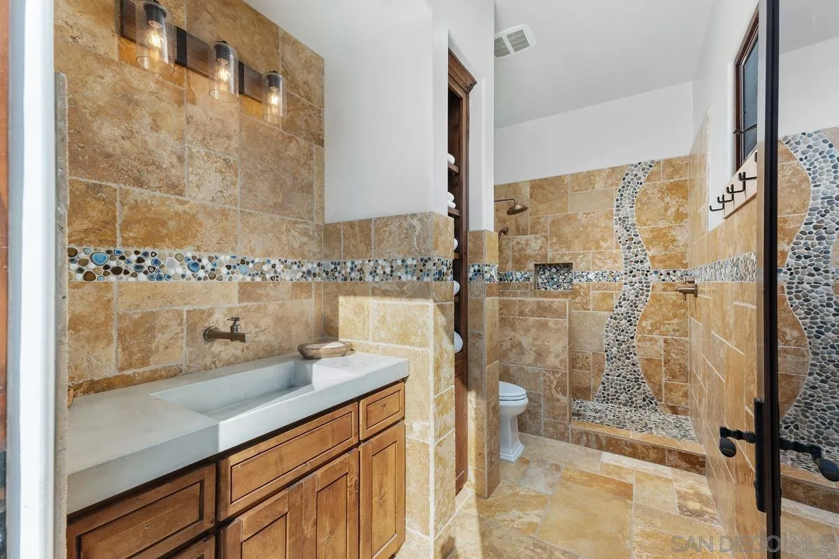 14778 El Rodeo Court Rancho Santa Fe, CA 92067 - Photo 21 of 31