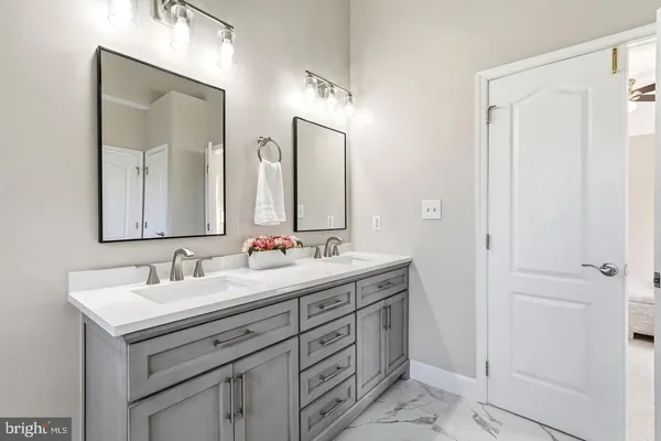 $6,250 | 19925 Interlachen Circle, Ashburn, VA 20147