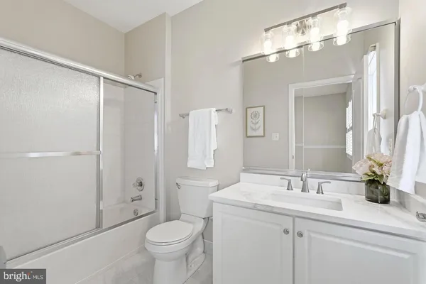 $6,250 | 19925 Interlachen Circle, Ashburn, VA 20147