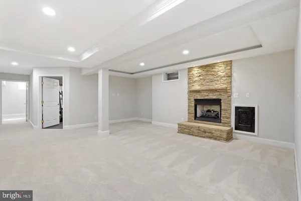 $6,250 | 19925 Interlachen Circle, Ashburn, VA 20147