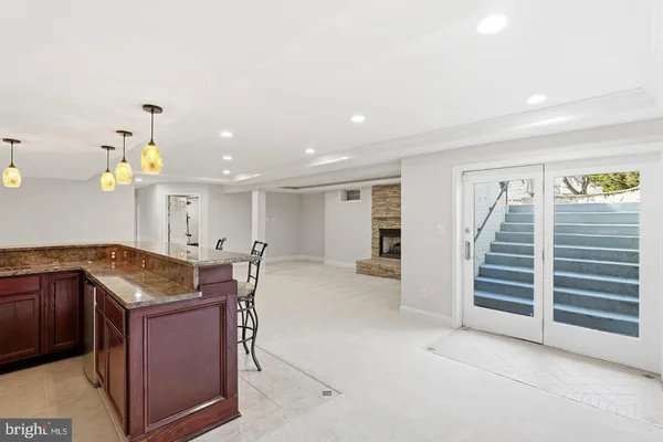 $6,250 | 19925 Interlachen Circle, Ashburn, VA 20147