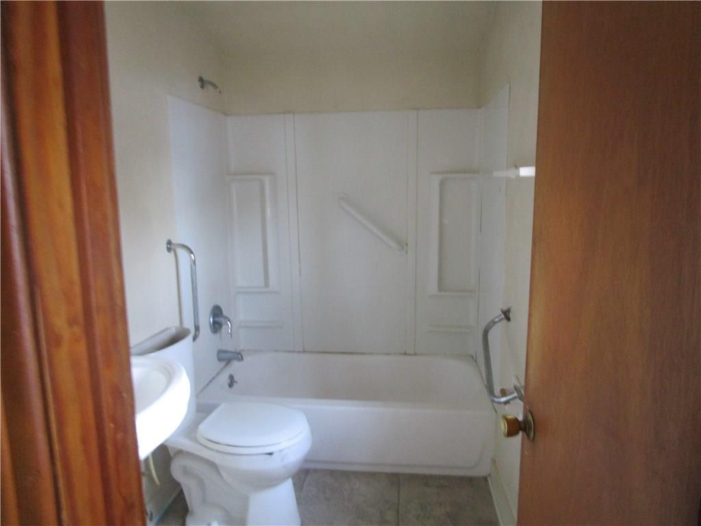 845 Blue Ridge Road Pittsburgh, PA 15239 - Photo 11 of 18 full bath