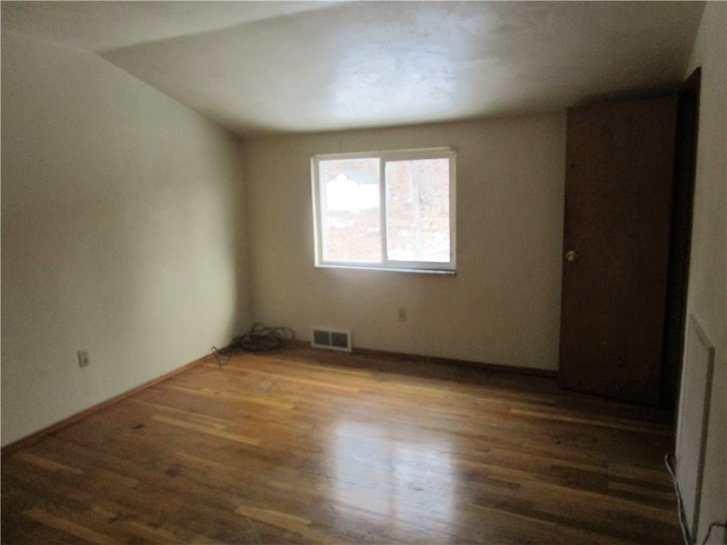845 Blue Ridge Road Pittsburgh, PA 15239 - Photo 6 of 18 bedroom