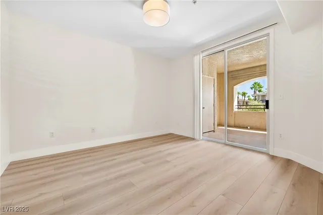 $1,395 | 7139 South Durango Drive, Unit 203, Las Vegas, NV 89113