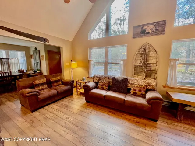 $349,000 | 27 Raintree Lane, Albrightsville, PA 18210