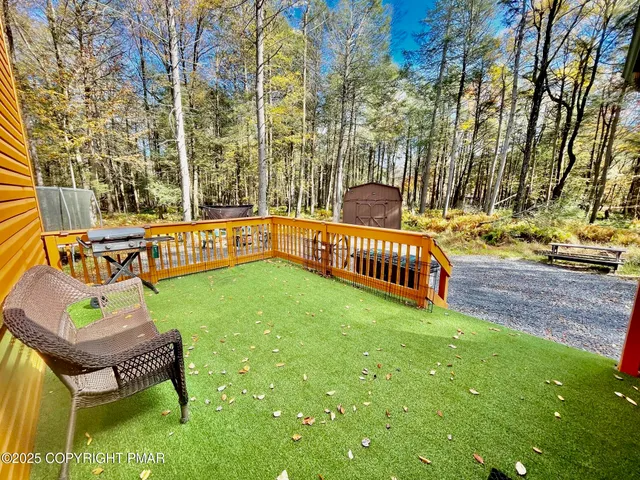 $349,000 | 27 Raintree Lane, Albrightsville, PA 18210