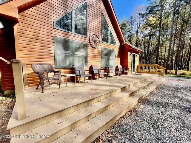 $349,000 | 27 Raintree Lane, Albrightsville, PA 18210