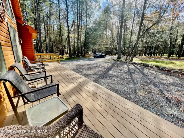 $349,000 | 27 Raintree Lane, Albrightsville, PA 18210