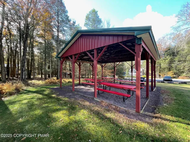 $349,000 | 27 Raintree Lane, Albrightsville, PA 18210