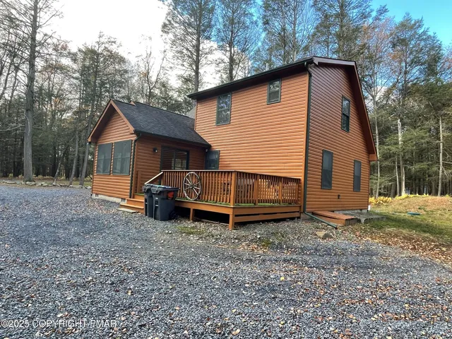 $349,000 | 27 Raintree Lane, Albrightsville, PA 18210