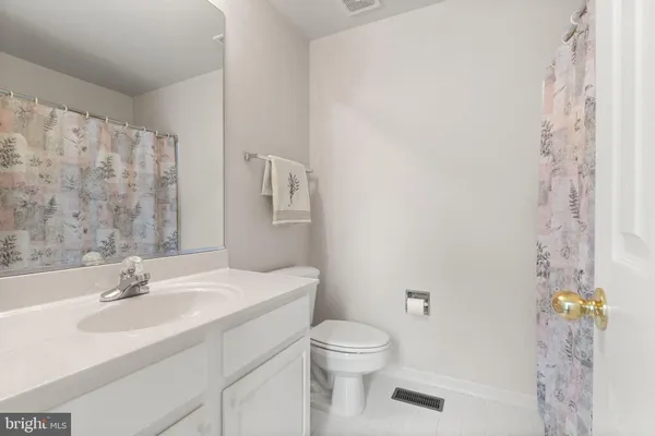 $915,000 | 43423 Wild Dunes Square, Leesburg, VA 20176