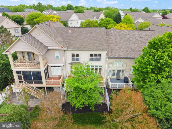 $915,000 | 43423 Wild Dunes Square, Leesburg, VA 20176
