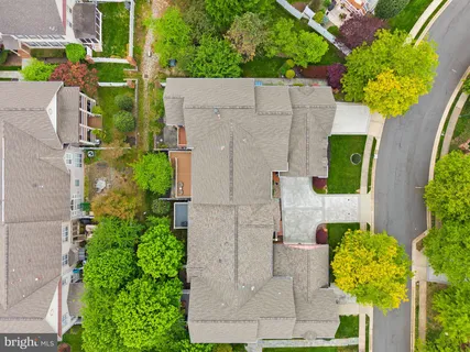 $890,000 | 43423 Wild Dunes Square, Leesburg, VA 20176
