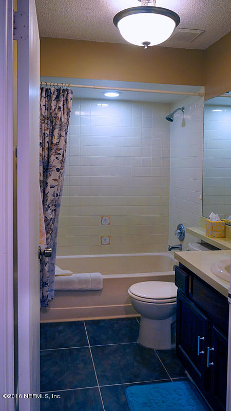 8325 Gemini Road Jacksonville, FL 32216 - Photo 13 of 16 12