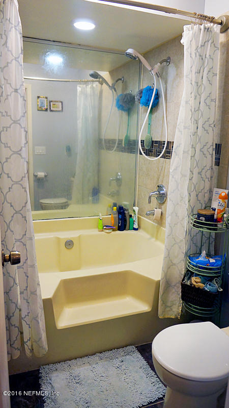 8325 Gemini Road Jacksonville, FL 32216 - Photo 10 of 16 9