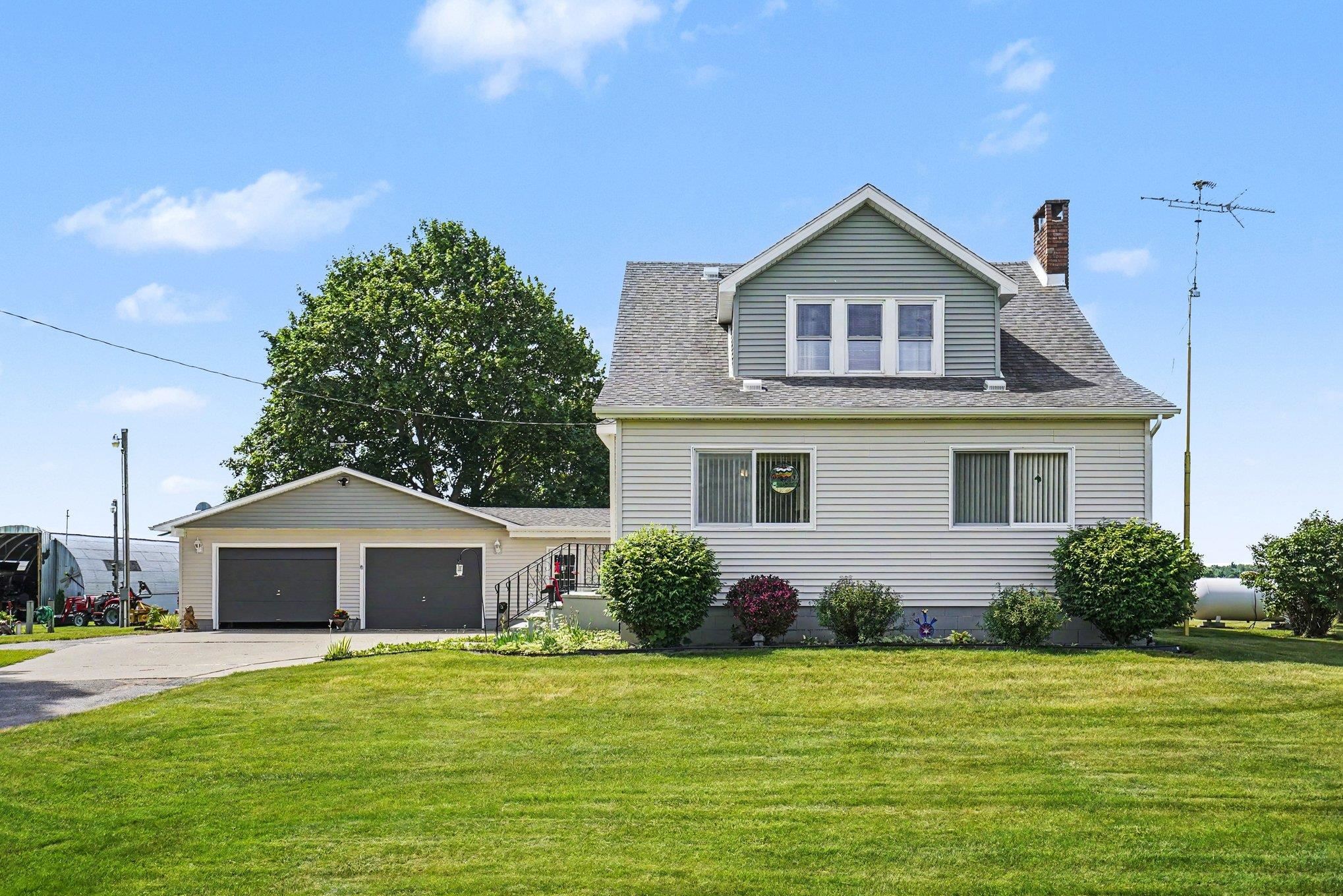 2223 Wyatt Road Standish, MI 48658 - Photo 1 of 48