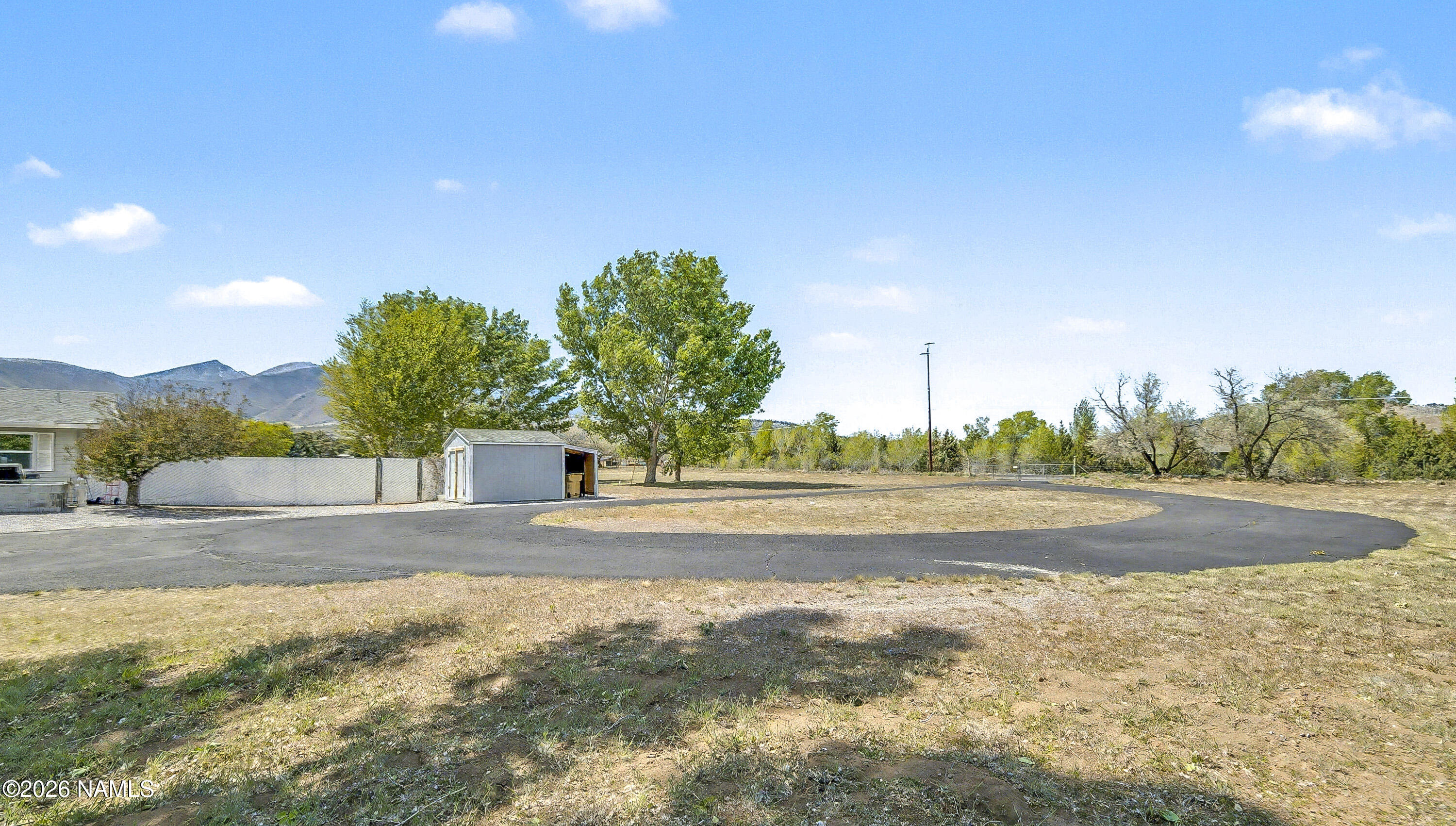 5640 East Atkinson Road Flagstaff, AZ 86004 - Photo 51 of 53 Circular Driveway for Campers & Trailers