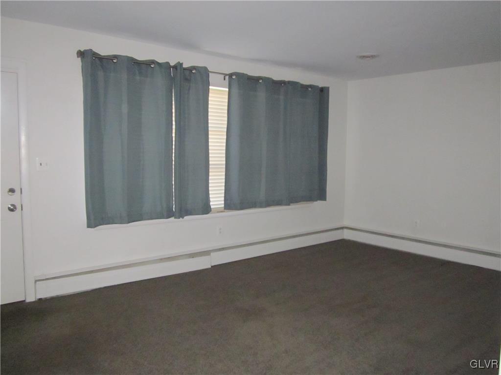 2908 Reading Road Allentown, PA 18103 - Photo 8 of 23 Gallery Image 8
