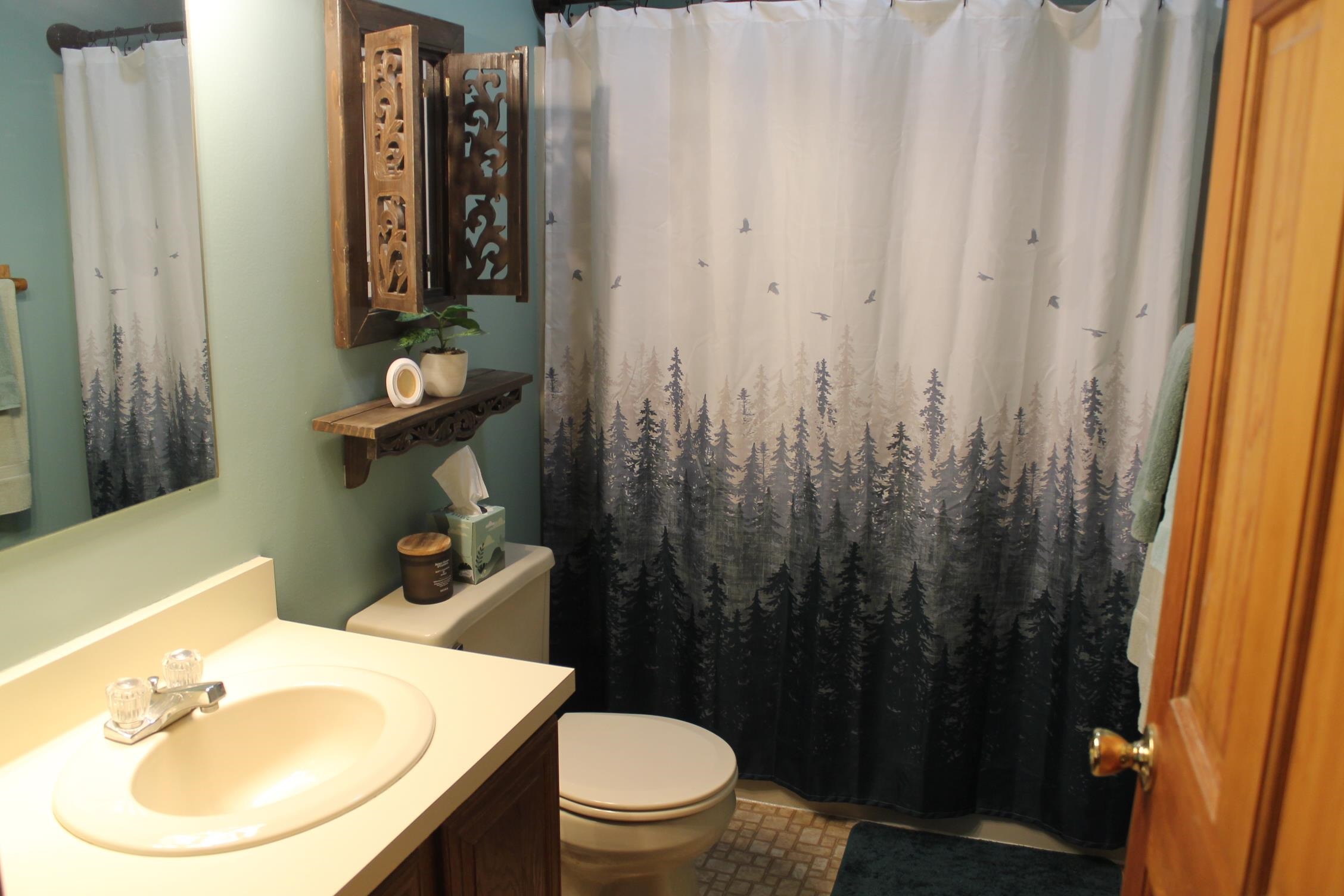 5 Goldfinch Road, Unit 7 Lincoln, NH 03251 - Photo 18 of 22 Gallery Image 18