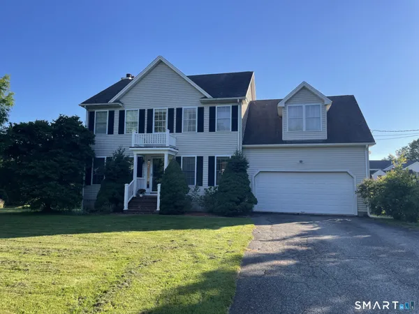 $719,000 | 4 Meadow Road, Newtown, CT 06470