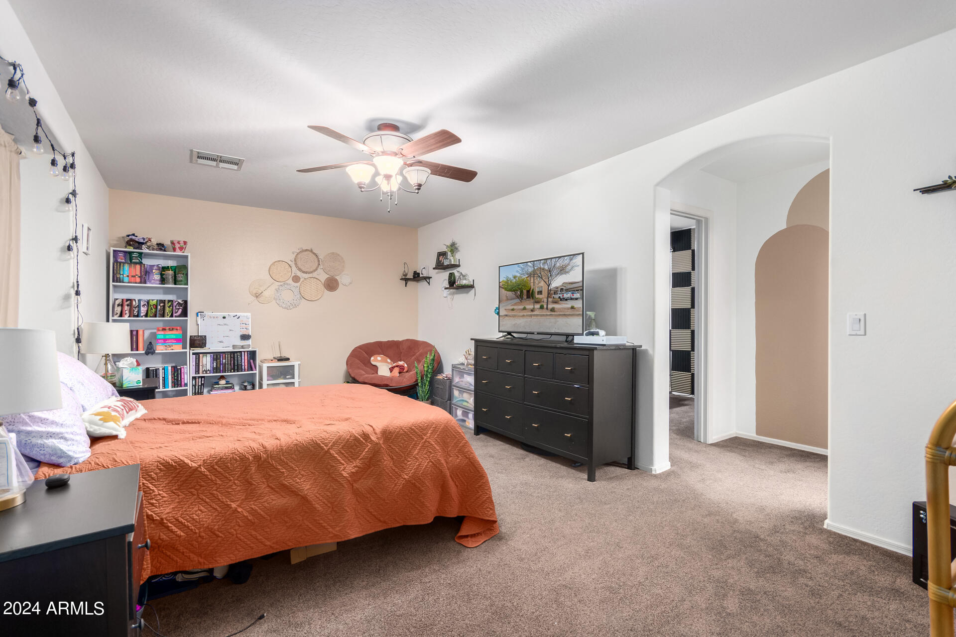 2529 West Florentine Road Phoenix, AZ 85086 - Photo 20 of 69 0020-20 - Florentine