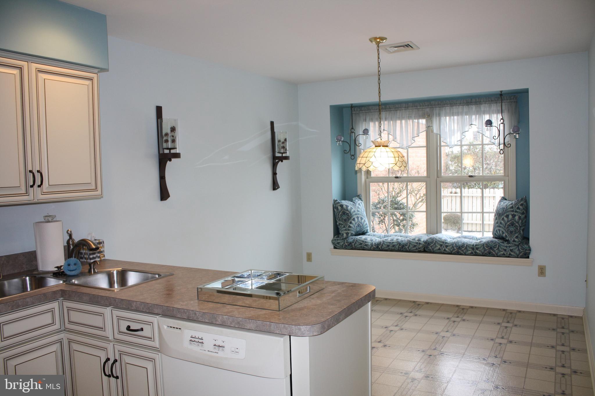 76 Leearden Road Hershey, PA 17033 - Photo 3 of 22 Gallery Image 3