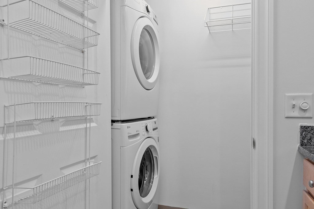 190 Chickering Road, Unit 208D North Andover, MA 01845 - Photo 27 of 42 a utility room with dryer and washer